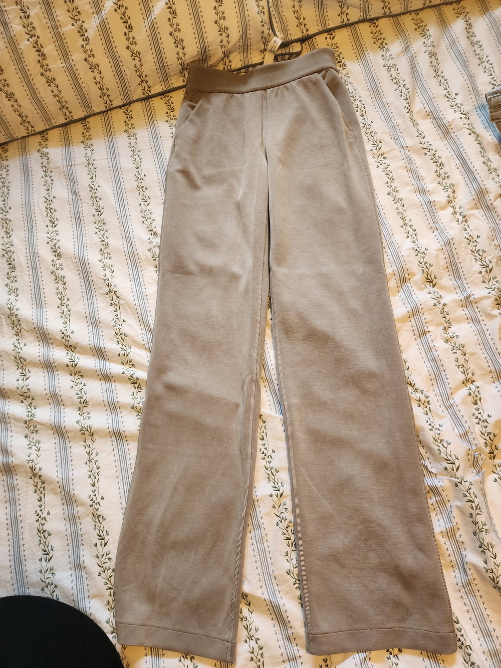 lululemon athletica Wide-Leg Knit Pants in Light Gray